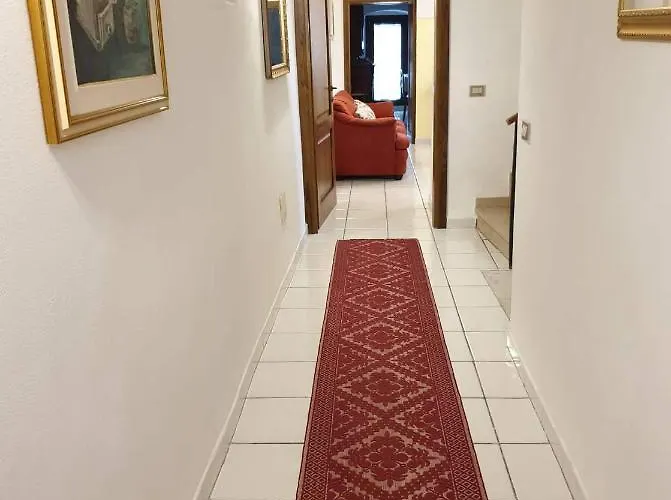 Estia فندق مبيت وإفطار 3*