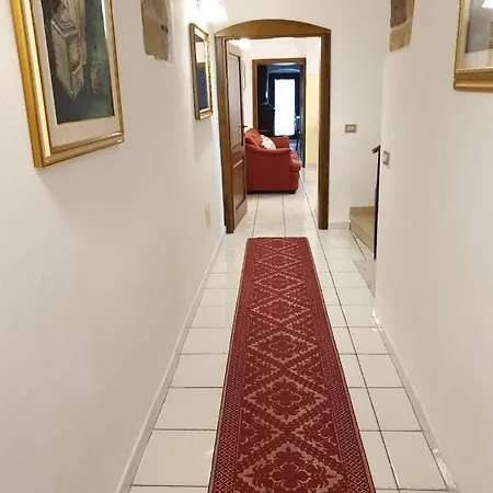 Estia Bed & Breakfast 3*