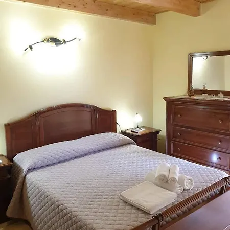 Bed & Breakfast Estia